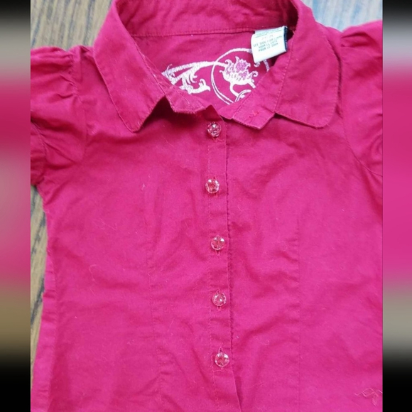 Guess Girls Red Button Down Shirt 2T Short Sleeve - Picture 5 of 5